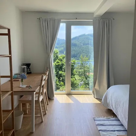 Umi Surf Yoga Doninos フェロル