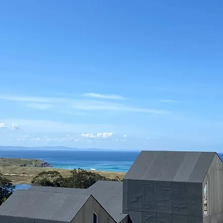 Umi Surf Yoga Doninos